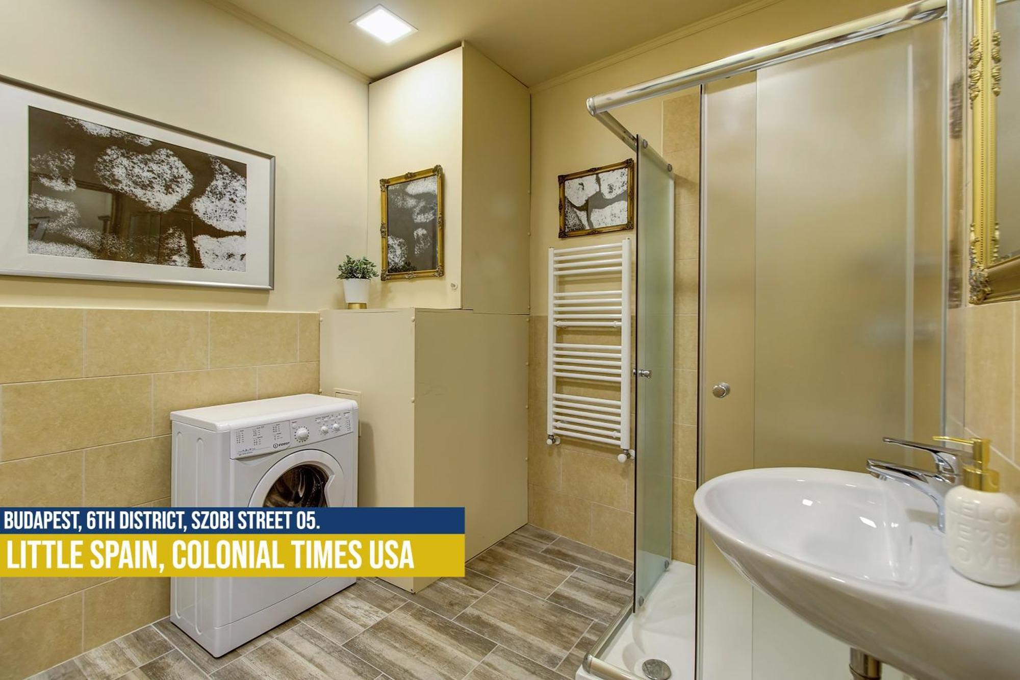 Little Americas Usa Colonial Times Apartments Budapest Exterior photo
